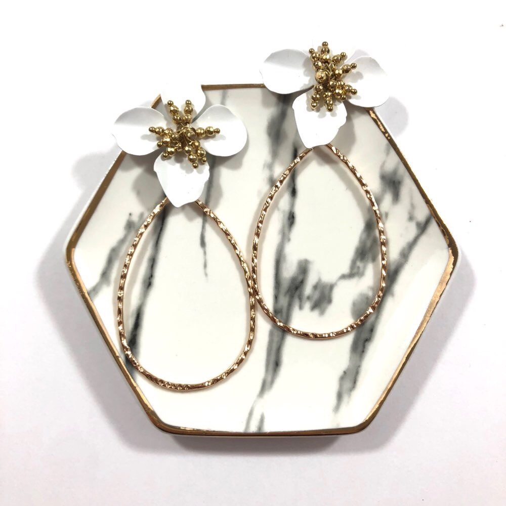 Drop Flower  Earrings - Picture 5 of 8